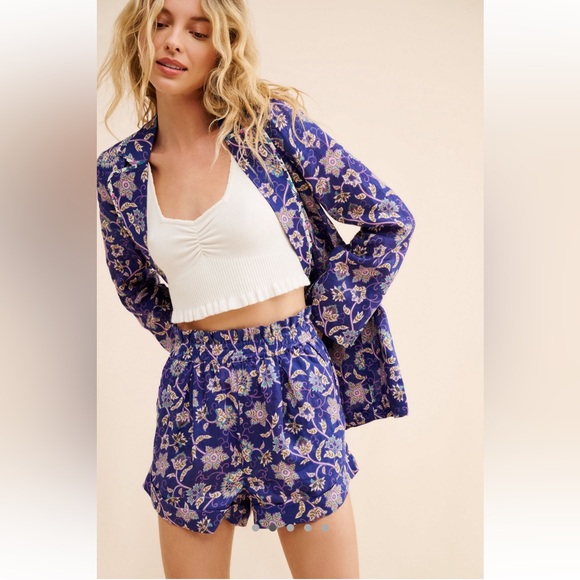 NWT Spell & The Gypsy / Nuuly Clairvoyant Linen Shorts